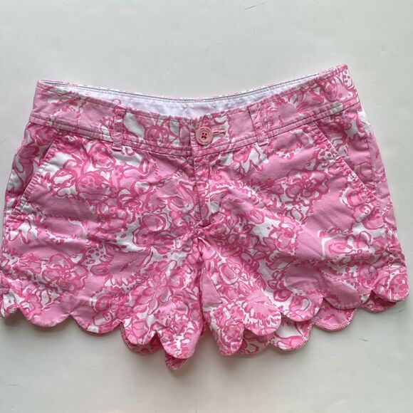 Lilly Pulitzer Buttercup She's A Fox Print Pink 5" Scallop Hem Shorts Size 00 - Picture 1 of 9